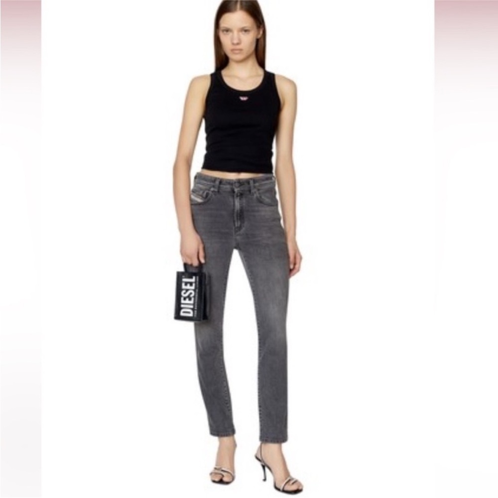 NWT DIESEL 2004 D-JOY Slim Black Jeans NWT Women’s Denim 5 Pocket Size 30